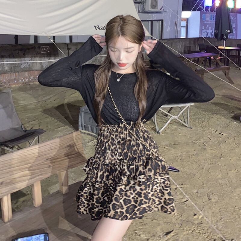 レオパードプリント柄スカート ハイウェストウェスト薄手Aラインスプリングオータムショート 春物 秋物 スーパーモール13259782956