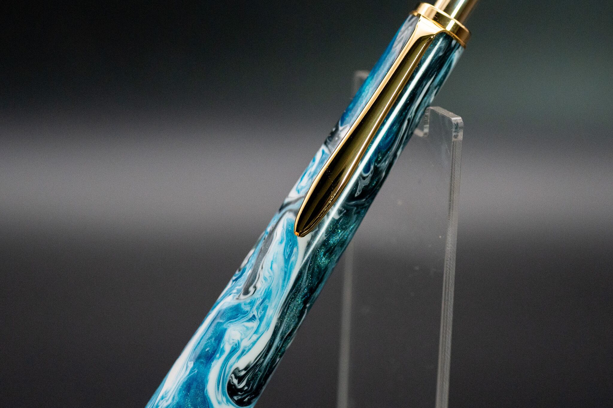 【創造性と透明美】 レジン gold MP