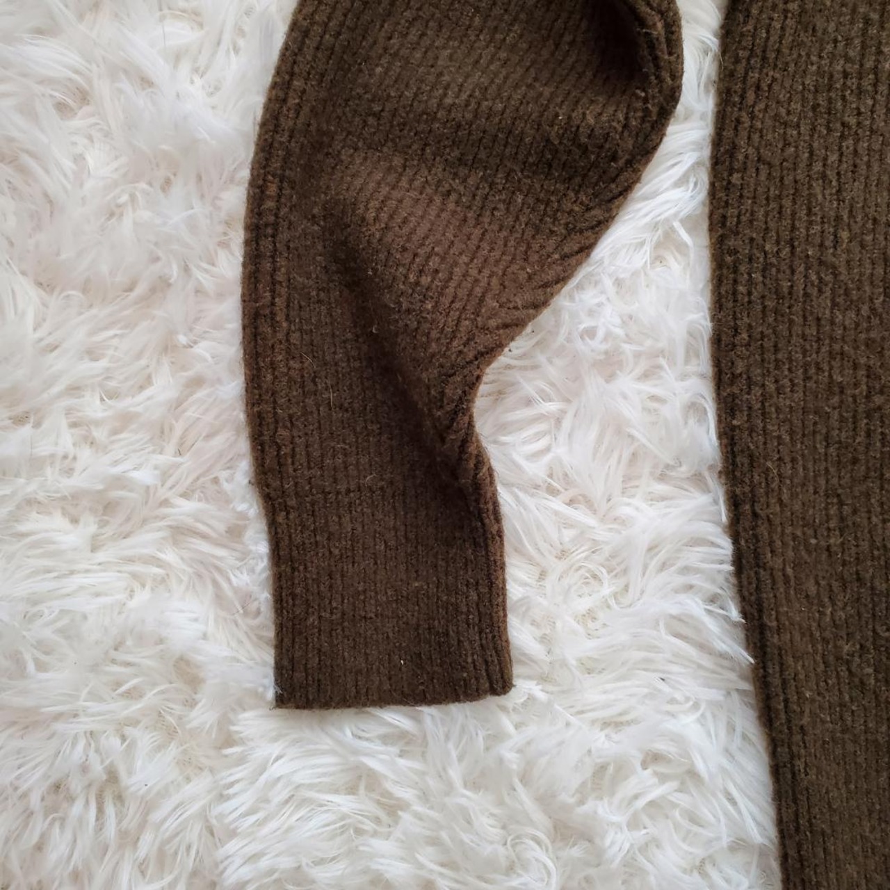 【USED】ユニクロ　美品セーター　