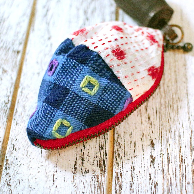 shell pouch blue + white + red