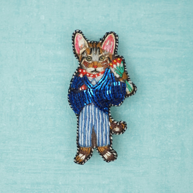刺繍ミニブローチアネモネと猫