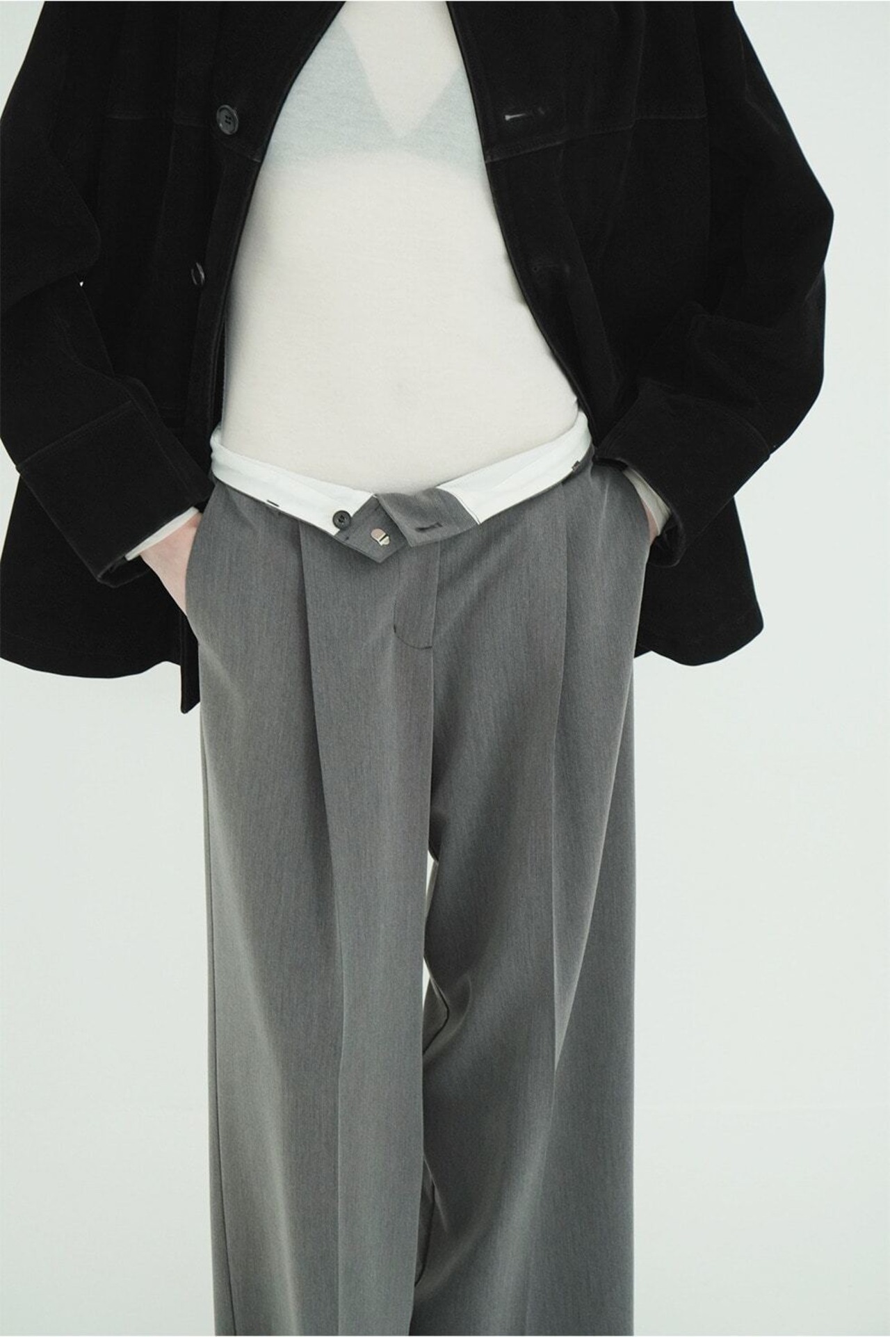CLANE LOW WAIST TUCKED LOOSE SLACKS