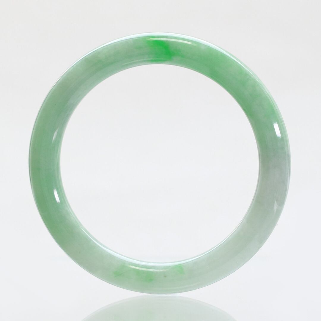 内径 約53mm 】白×緑色は間違いない！バングル A貨翡翠 jd_bg1240