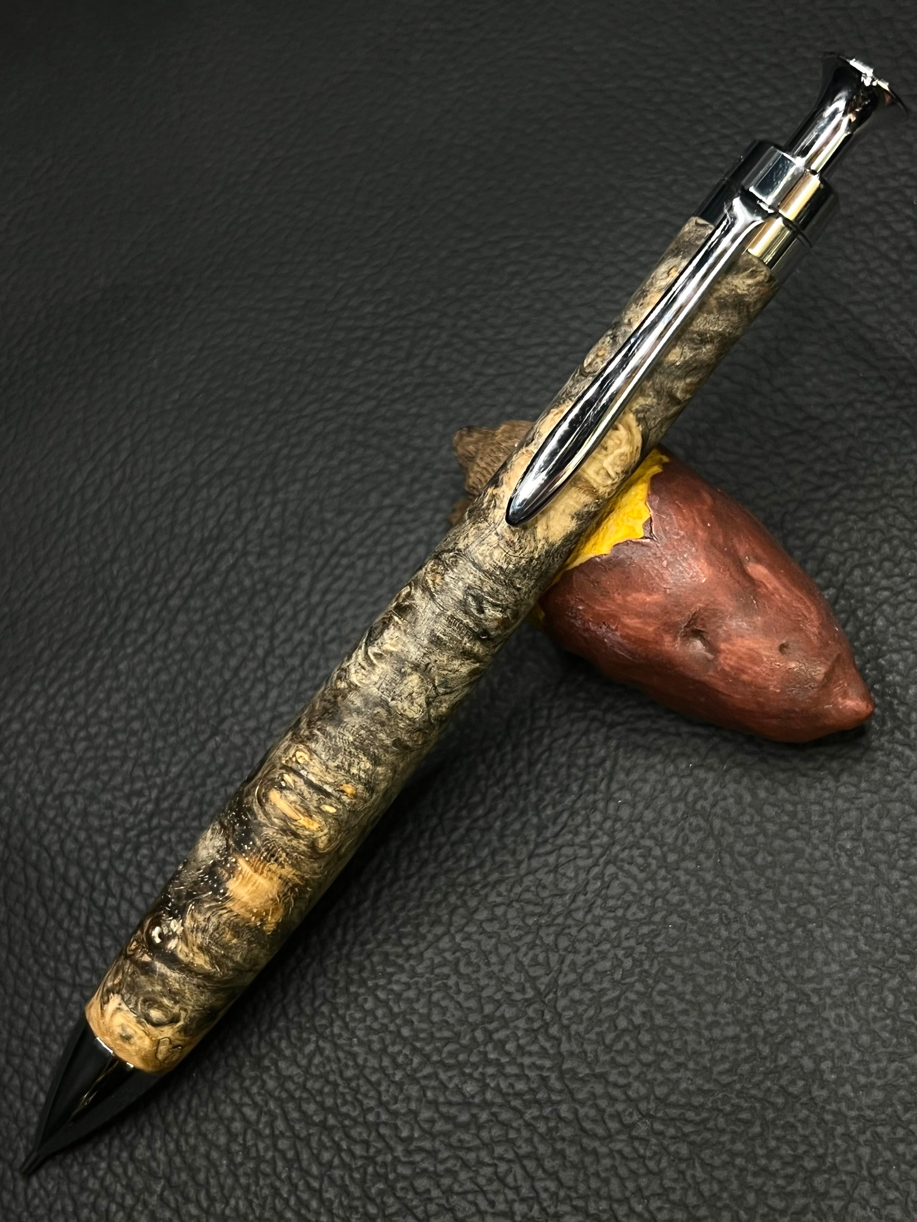 1 黒柿孔雀杢 | こぶた工房