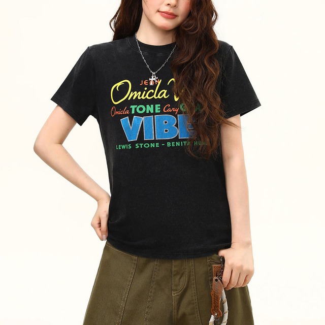 カラフルレタリンググラフィックTシャツ 1col R02409