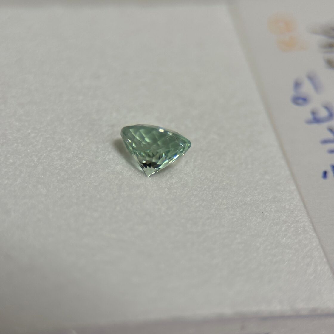 コーネルピン 0.65ct 5.4mmラウンド | Pay ID