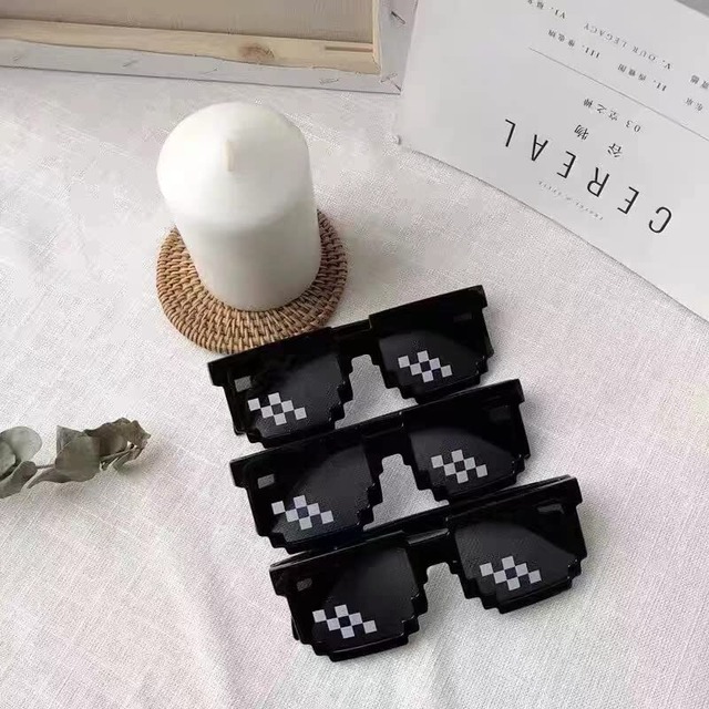 6本セット パーティーめがね おもしろグッズ サムコス モザイクサングラス モザイクメガネ サングラス おもちゃ 面白いサングラス おもしろサングラス 道具 仮装 パーティー 男女兼用