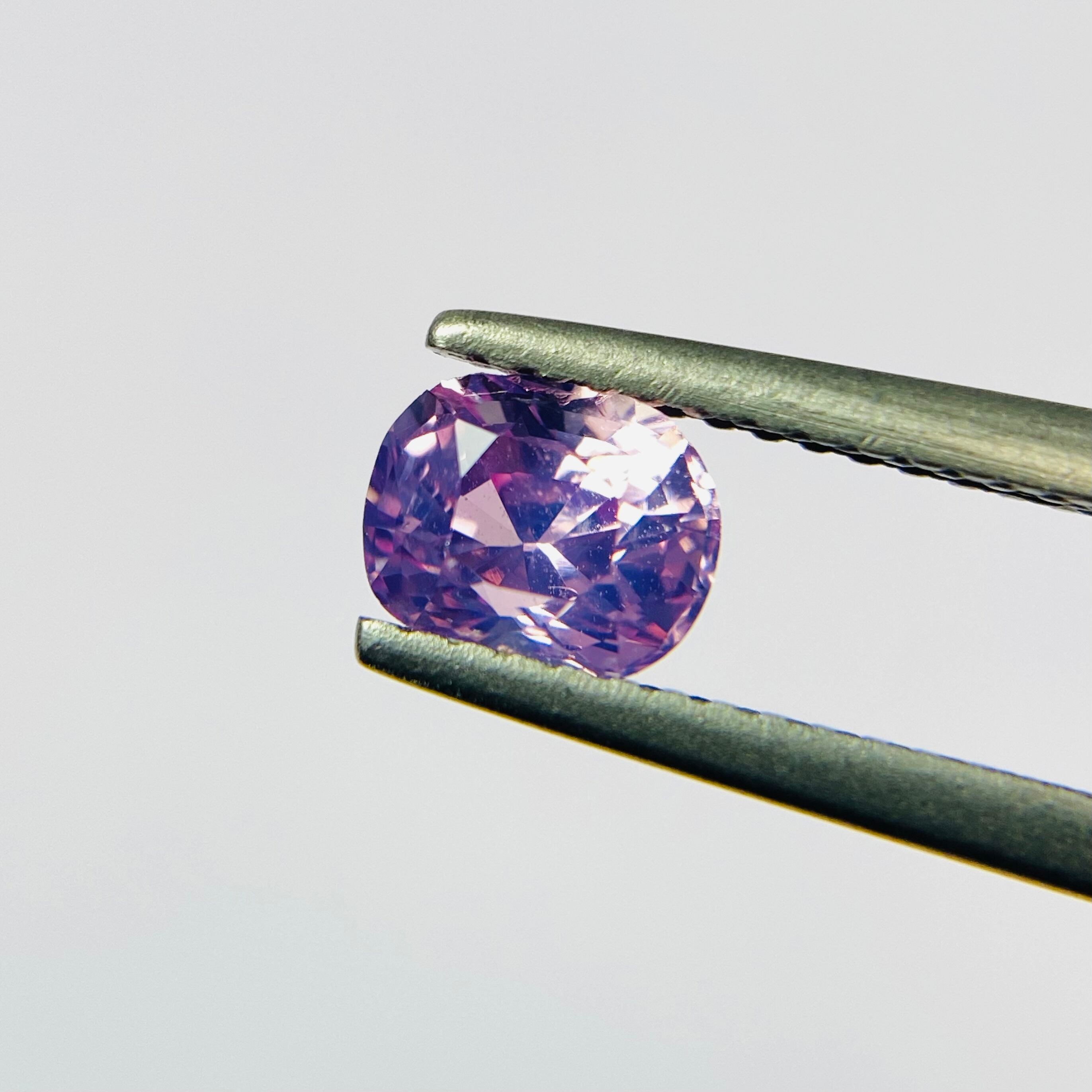 キラキラお上品なピンクサファイア