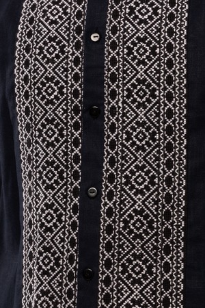 ウクライナ刺繍ヴィシヴァンカ　手刺繍　XLサイズ　メンズ