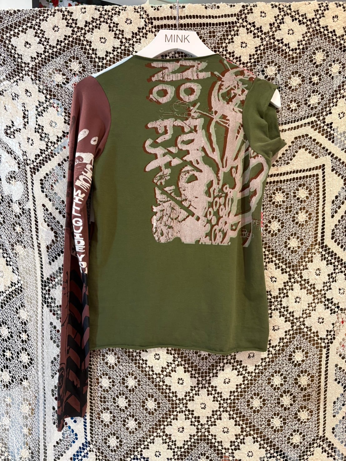 BONE × Ollie Dove NO FUTURO