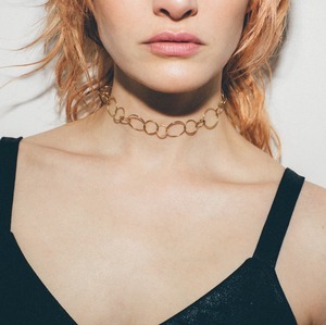 Frida chain choker