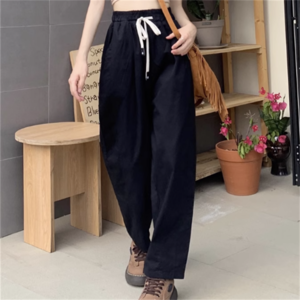 【送料無料】 パンツ 2色 ロング ロング丈 アンクル丈 ポケット ハイウエスト 薄手生地 かわいい 大人可愛い 大人女子 綺麗 シンプル カジュアル 大人 おしゃれ お洒落 こなれ感 ラフ コンサバ 着痩せ ヘルシー 無地 夏 30代 40代 レディース 女性用 ママ お出かけ 女子会 休日 着回し 普段使い 韓国 ファッション コーデ スタイル 体型カバー プチプラ 定番 デイリーユース オーバーシルエット   黒 ブラック ベージュ 大人カラー ベイクドカラー