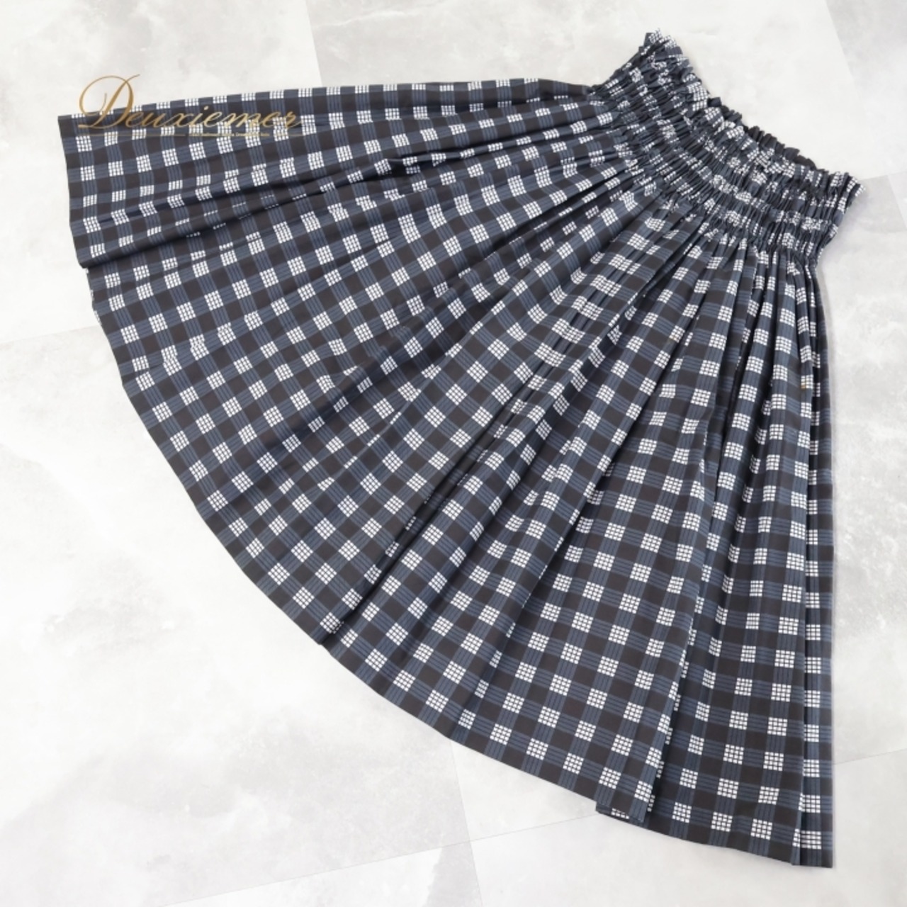 フラダンス 衣装 パウスカート ブラック系 ハレハワイイ シングル フラ ダンス チェック柄 かわいい 黒 白 モノトーン ハワイアン アロハ 日本製 スカート ふんわり ホワイト系