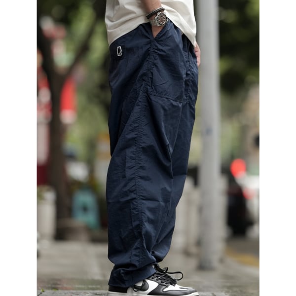 Wide silhouette pants P055