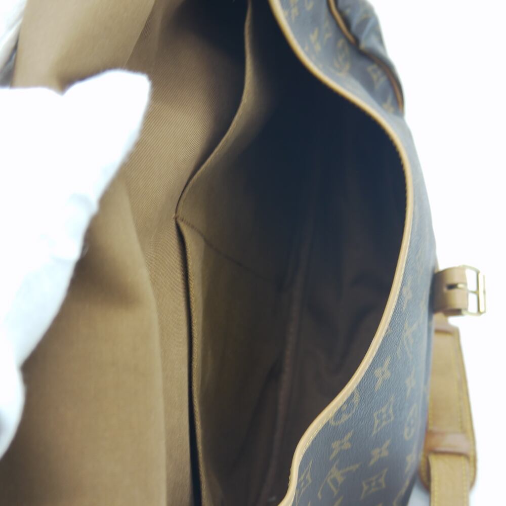 LOUIS VUITTON ルイ ヴィトン ソミュール35 モノグラム ショルダーバッグ 斜め掛け M42254 Y02047