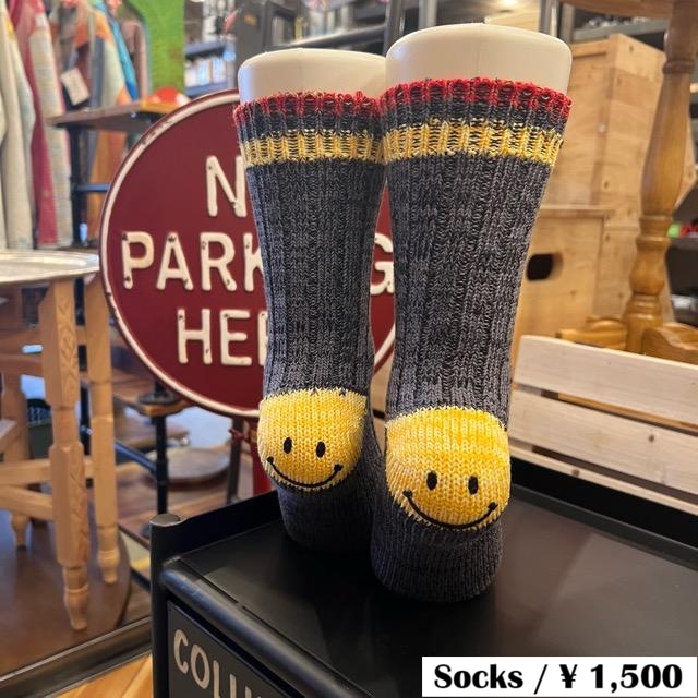 TOPANGA SOCKS Ladies' Smile Socks Dark Gray Smile Socks Dark Gray TOPANGA SOCKS Ladies' Smile Socks Dark Gray Smile Socks Dark Gray