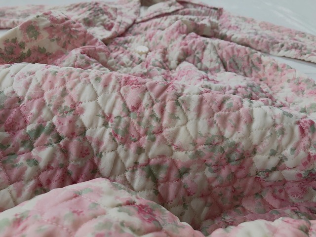 AMERICA quilting gown