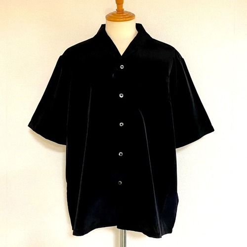 Rayon Like Peach Faille  Open Collar Half Sleeve Shirts　Black