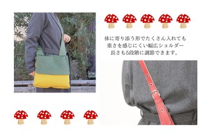 どくきのこショルダーバッグ(チョコ/キャメル)