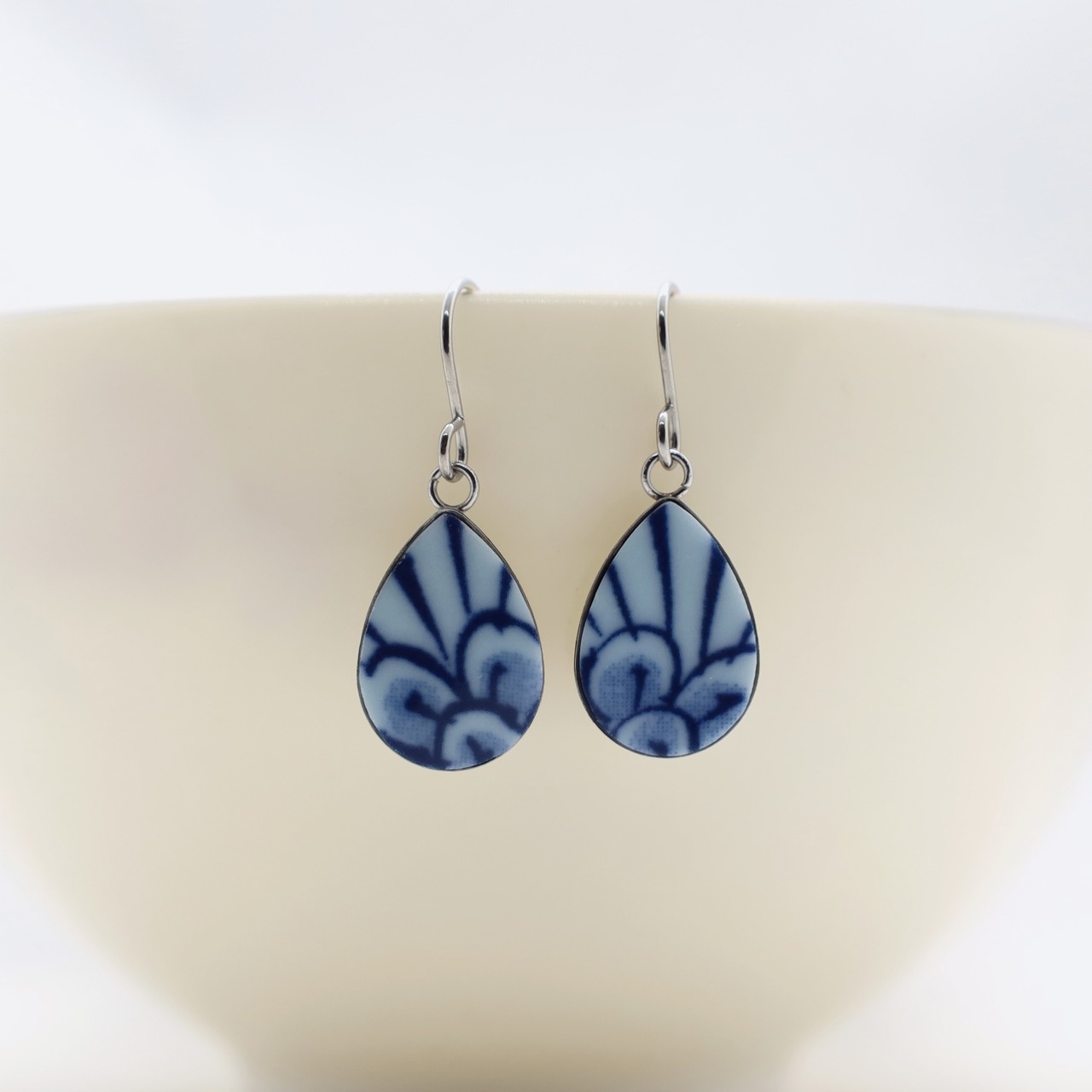 Framed earrings7