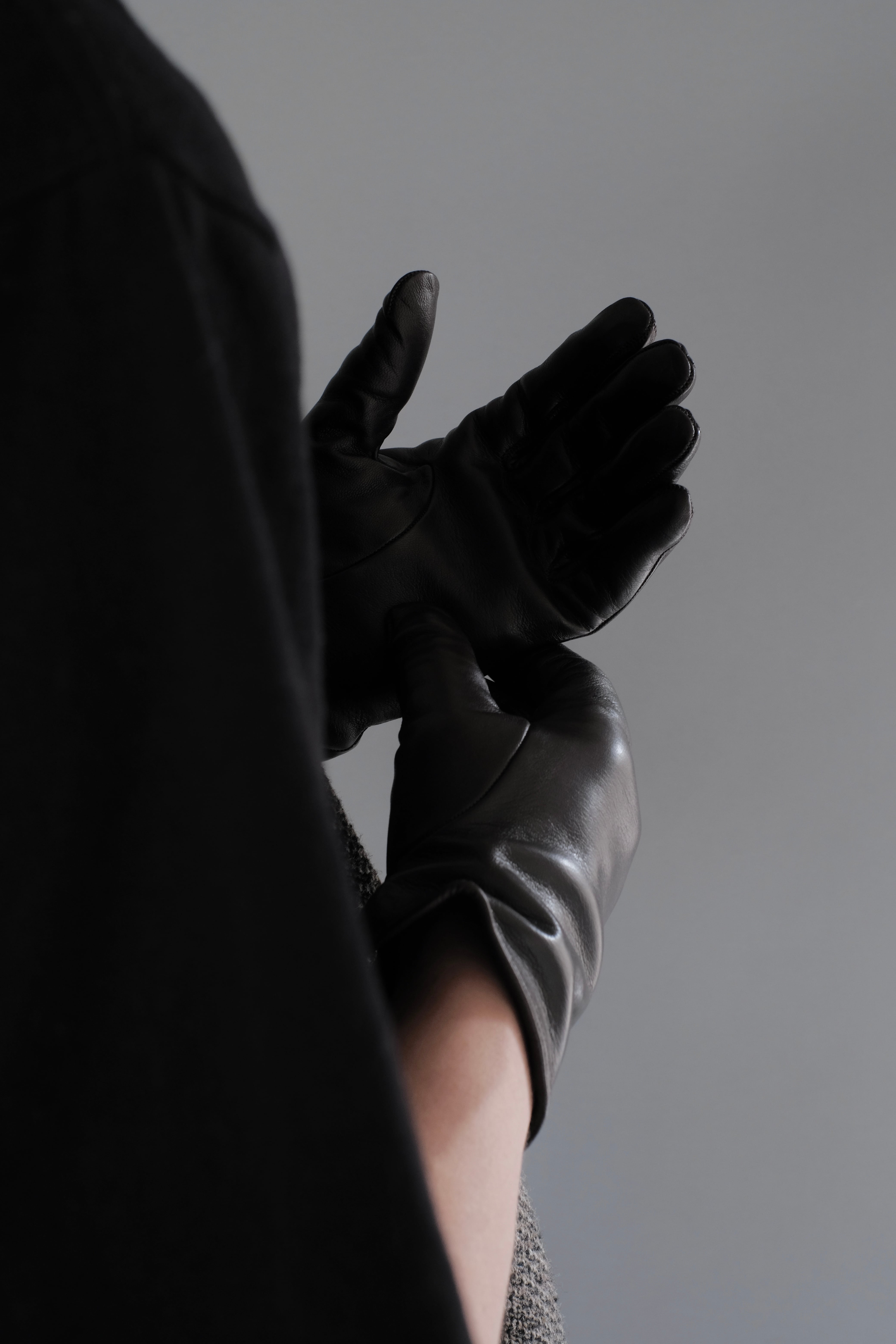 小物 OmarAfridi Curved gloves 