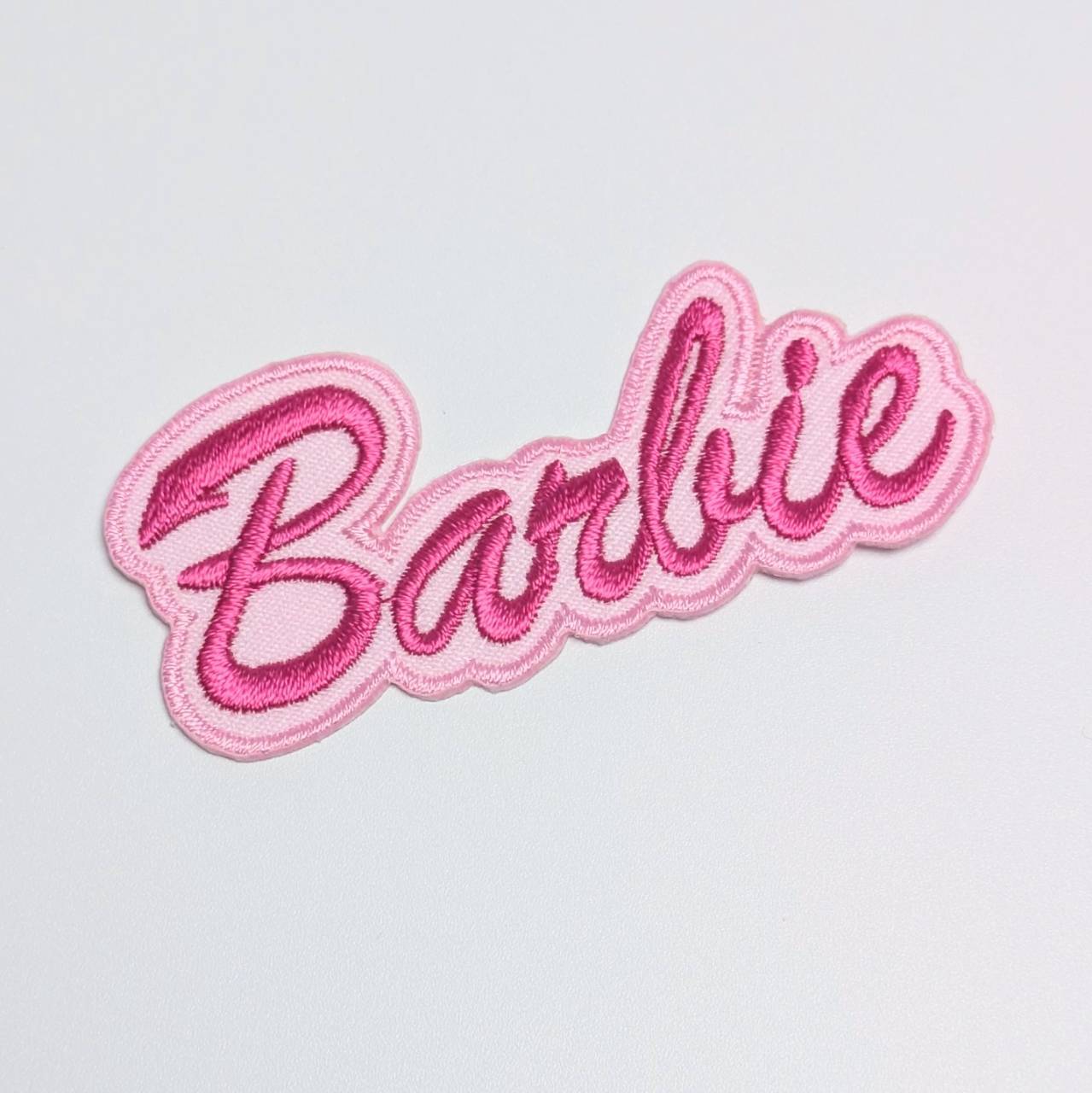 送料無料! ★刺繍アイロンワッペン★【 Barbie (バービー)】 〚アメリカン雑貨 アメトイ〛
