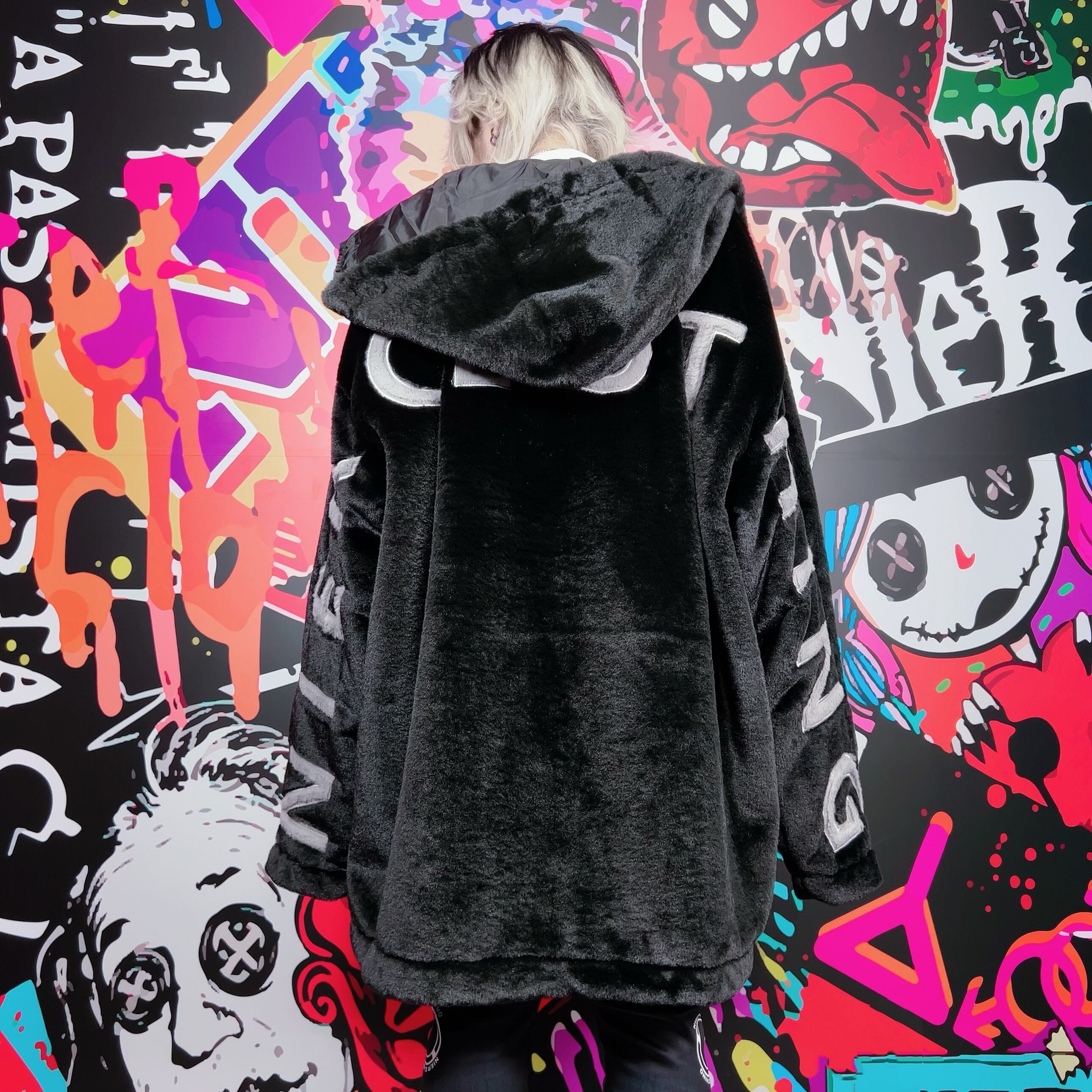 超ふわもこZIP OUTER【BLACK×GRAY】 | NIER CLOTHING