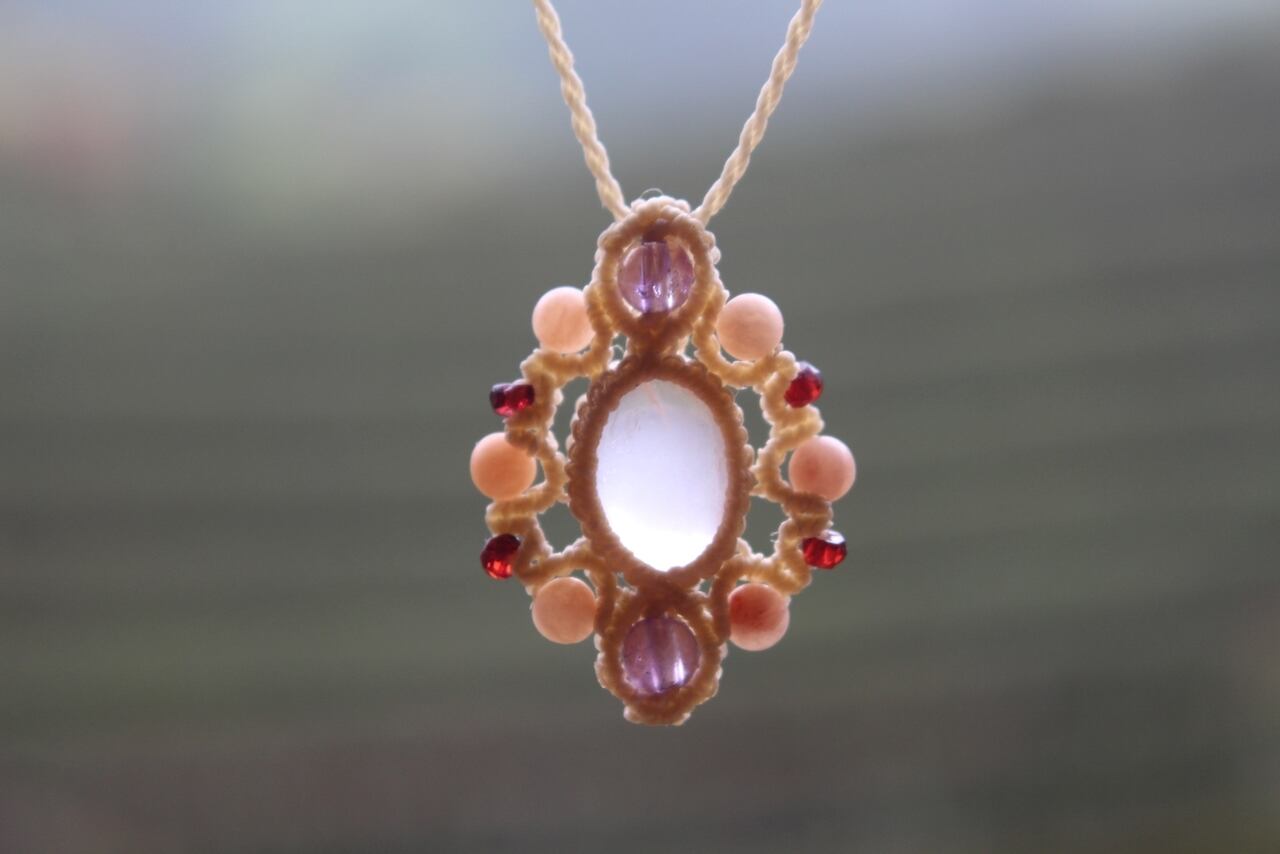 Rose quartz stone mandala micromacrame pendant