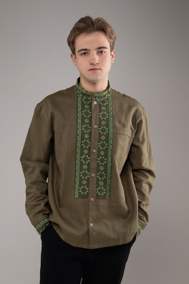 ウクライナ刺繍ヴィシヴァンカ　クロスステッチ手刺繍　Lサイズ　メンズ