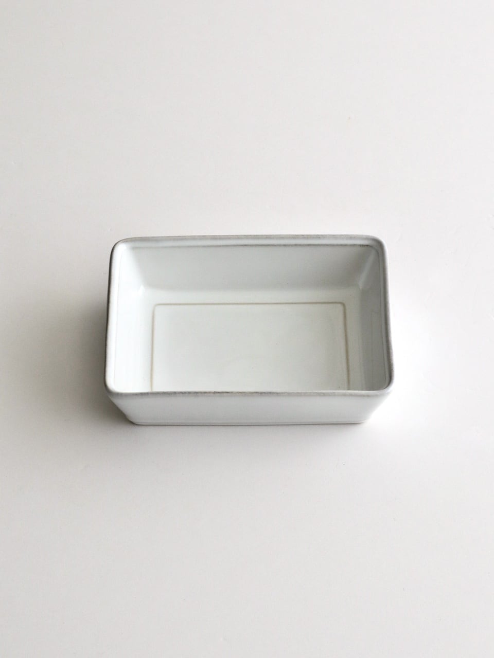 レクタングルベイカー コスタノバ フリッソ|FRISO Rectangle Baker – COSTA NOVA