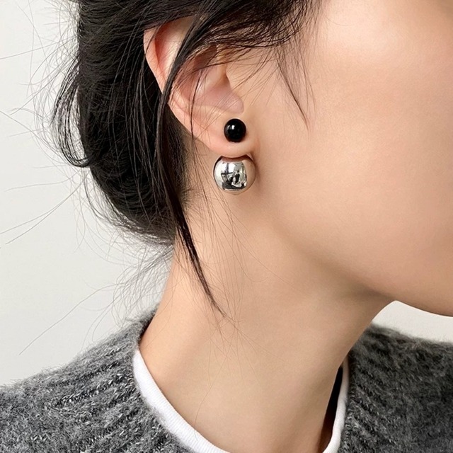 Dual Ball Stud Pierce 01485
