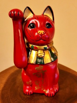 帝国ホテルプラザ東京「花道」記念　限定招き猫　大正猫　(赤・小) 「奇蹟・雨上がりの夜空に」
