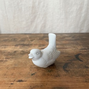 真っ白なとりさん