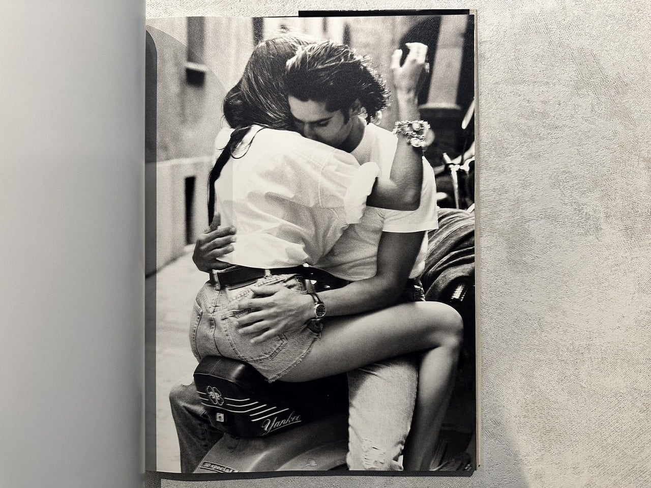 VF351】A Decade of GUESS? Images 1981-1991 /visual book | KITAZAWA