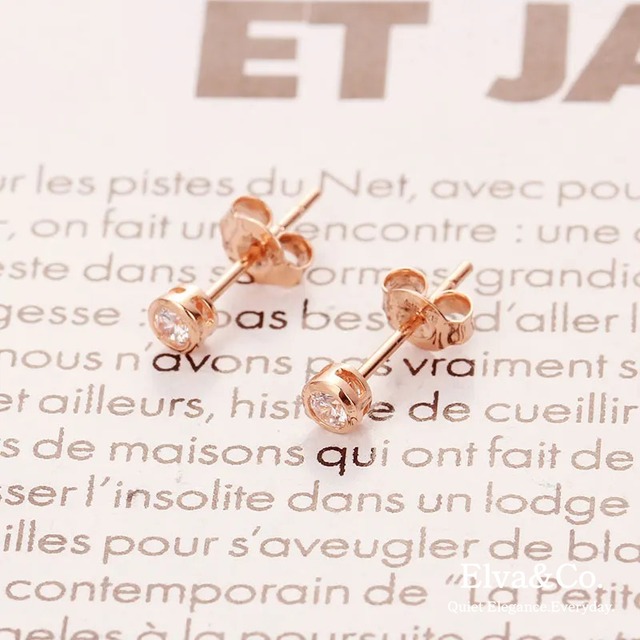 Petite Stone Pierce（プティストーンピアス）