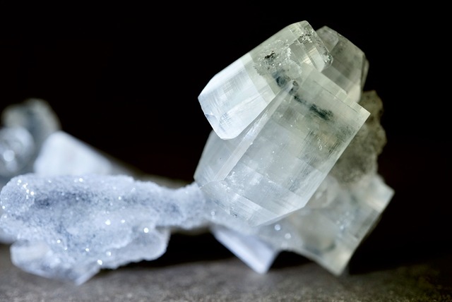 アポフィライト/カルセドニー Apophyllite/Chalcedony 1392