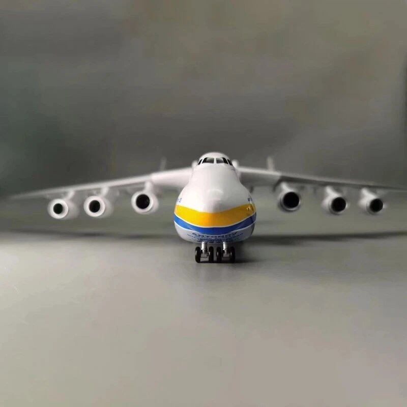 AN-255-1-200: 42 センチメートル 1/200 スケール Antonov AN-225