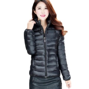 レディース 超軽量ダウンジャケット(ブラック)