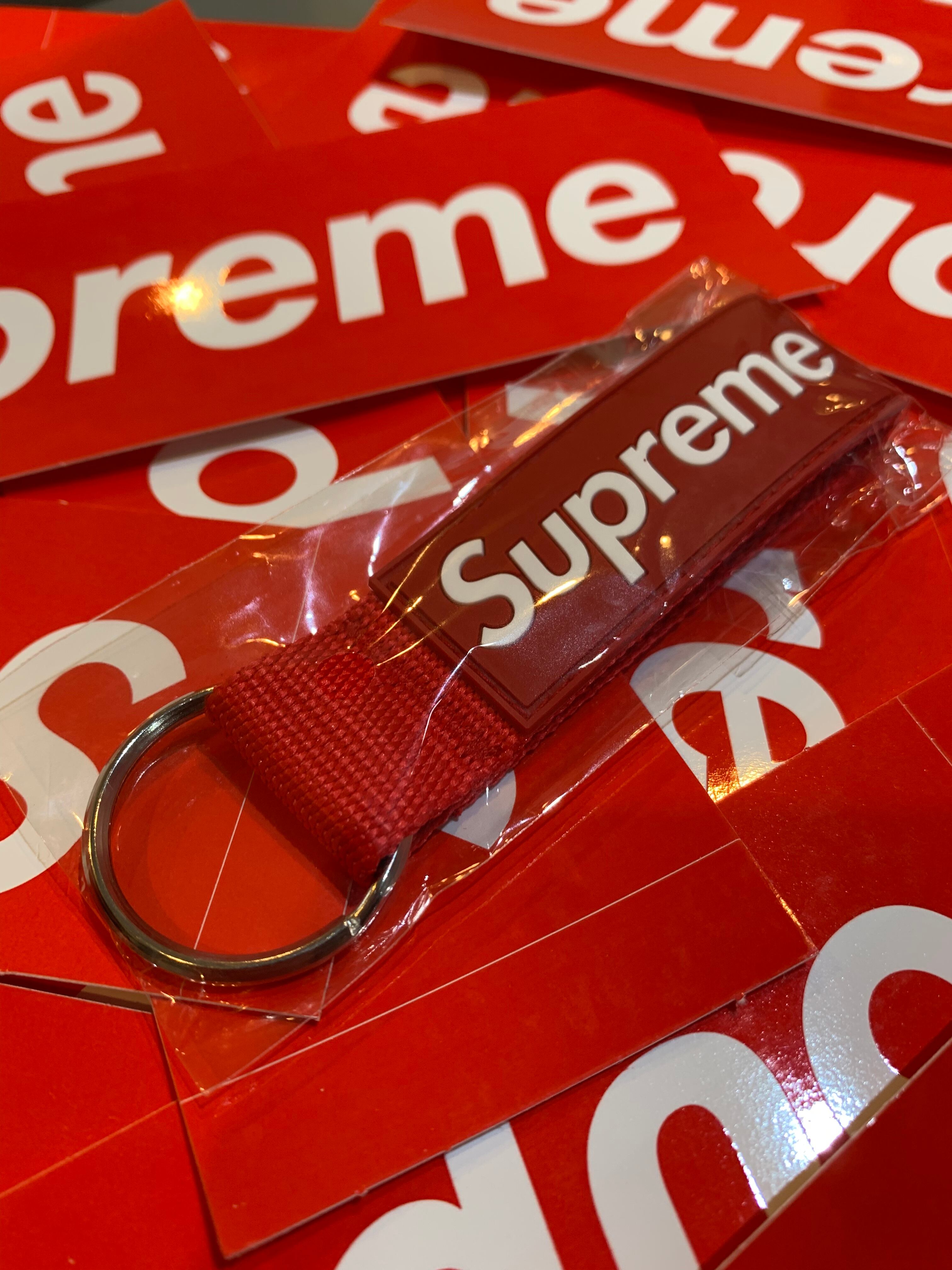 シュプリーム ウェビングキーチェーン 