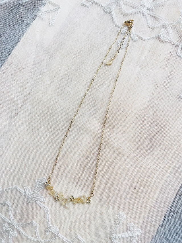 黄水晶のネックレス