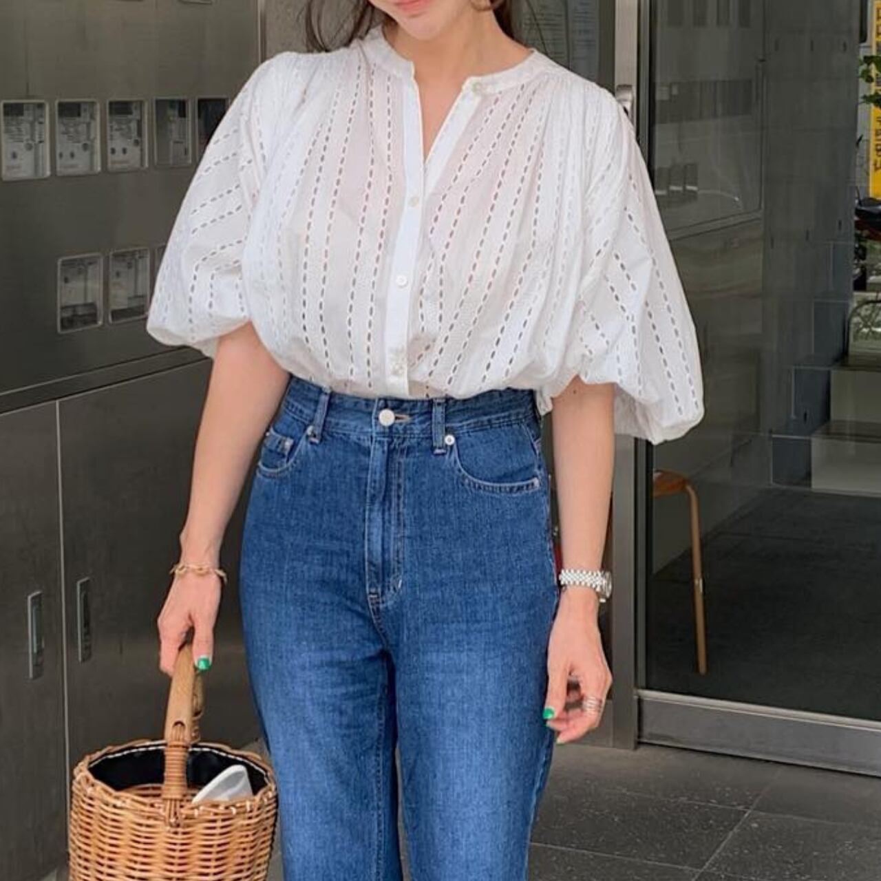 White hollow lace sleeve blouse S1276