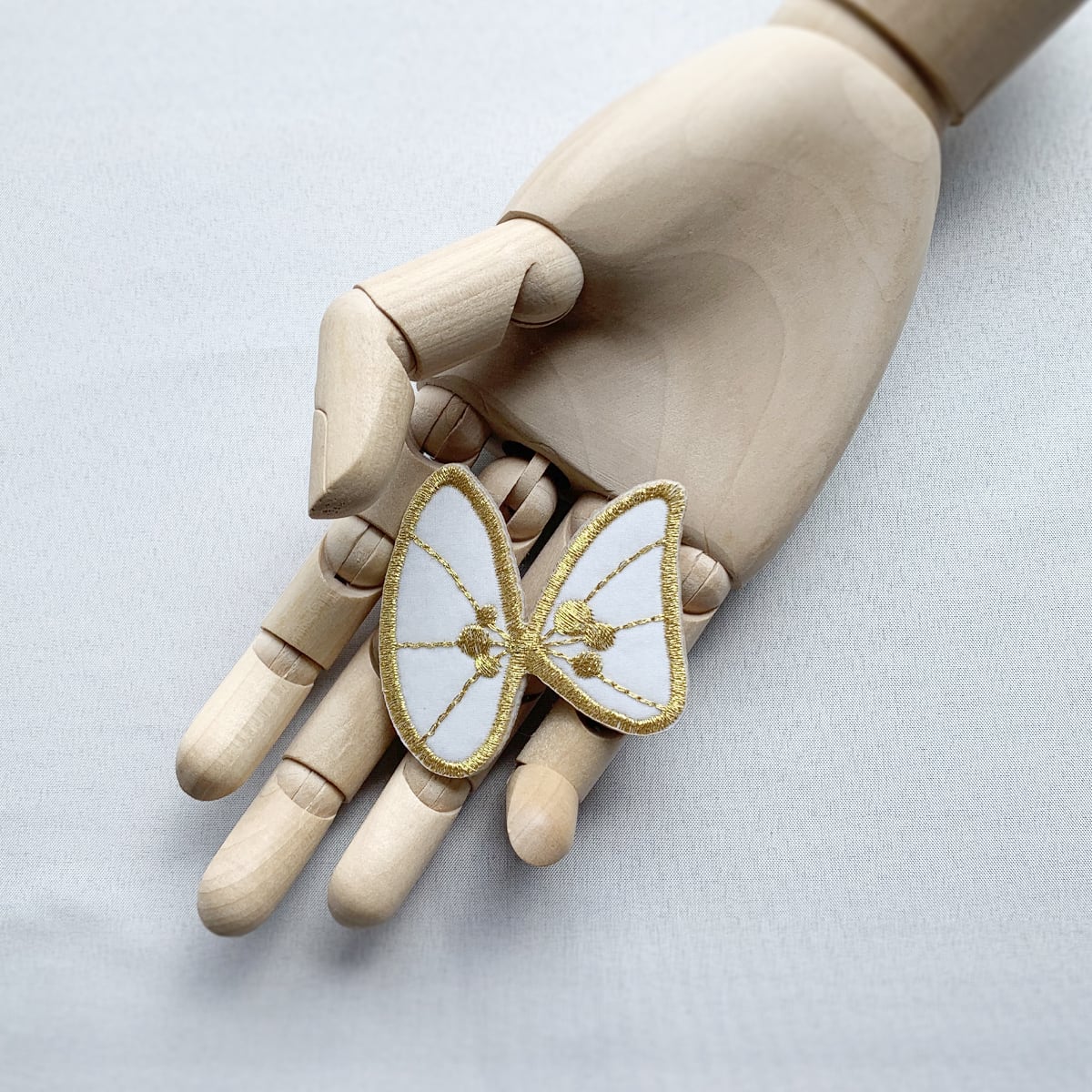 刺繍ブローチ ga.la (br-134)4色