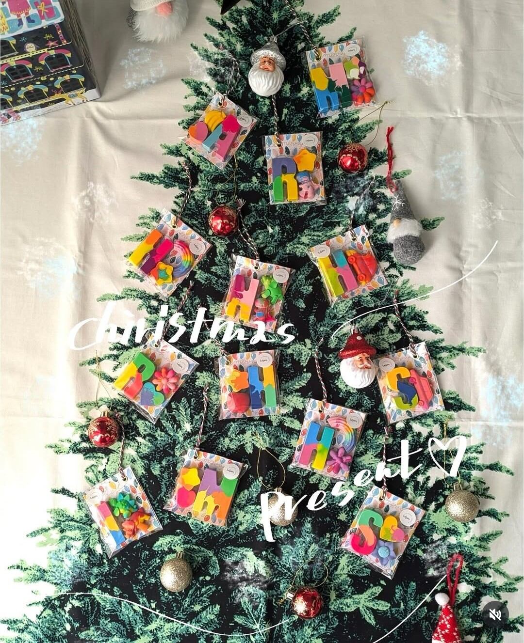 【クリスマスオーナメント】プチギフトセット/イニシャル+モチーフ/赤ちゃんのお兄ちゃんお姉ちゃんへ/ちょっとしたプレゼント