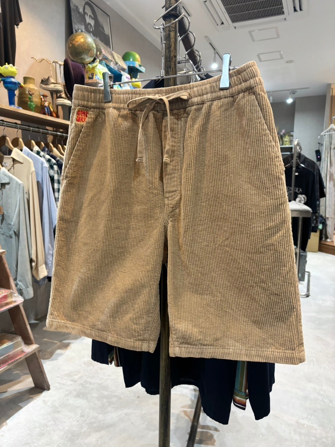 EMPYRE 太畝コーデュロイショーツ