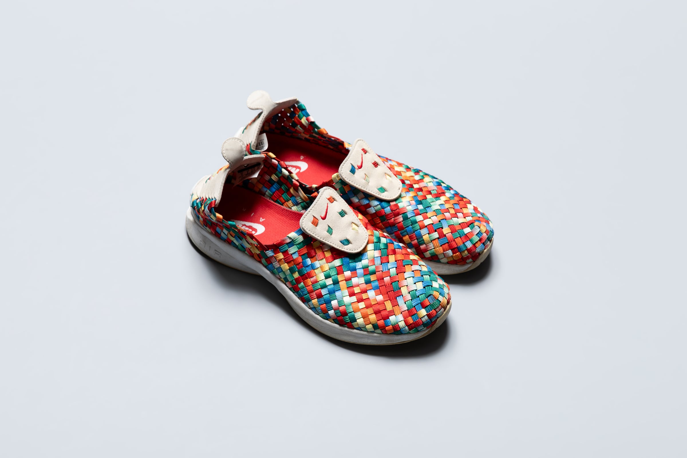 NIKE AIR WOVEN