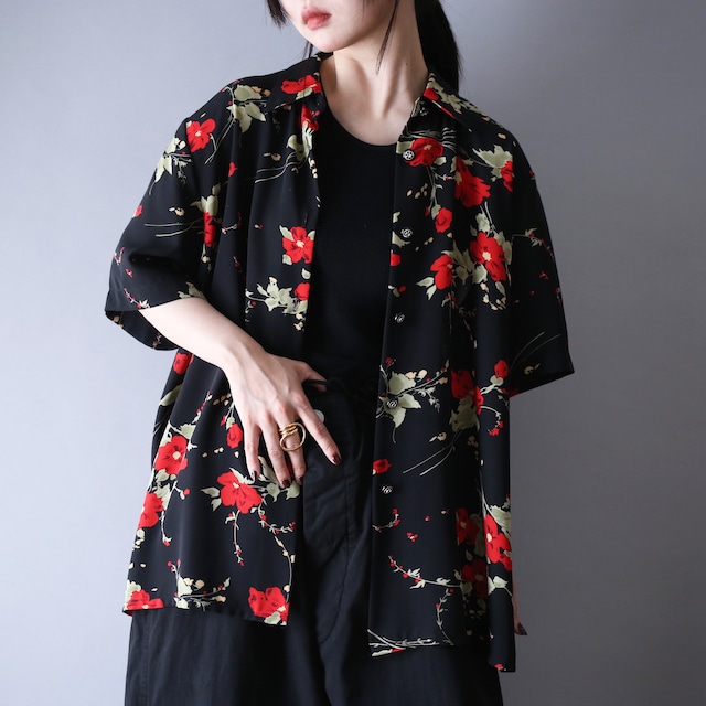 beautiful flower pattern and good button design h/s shirt