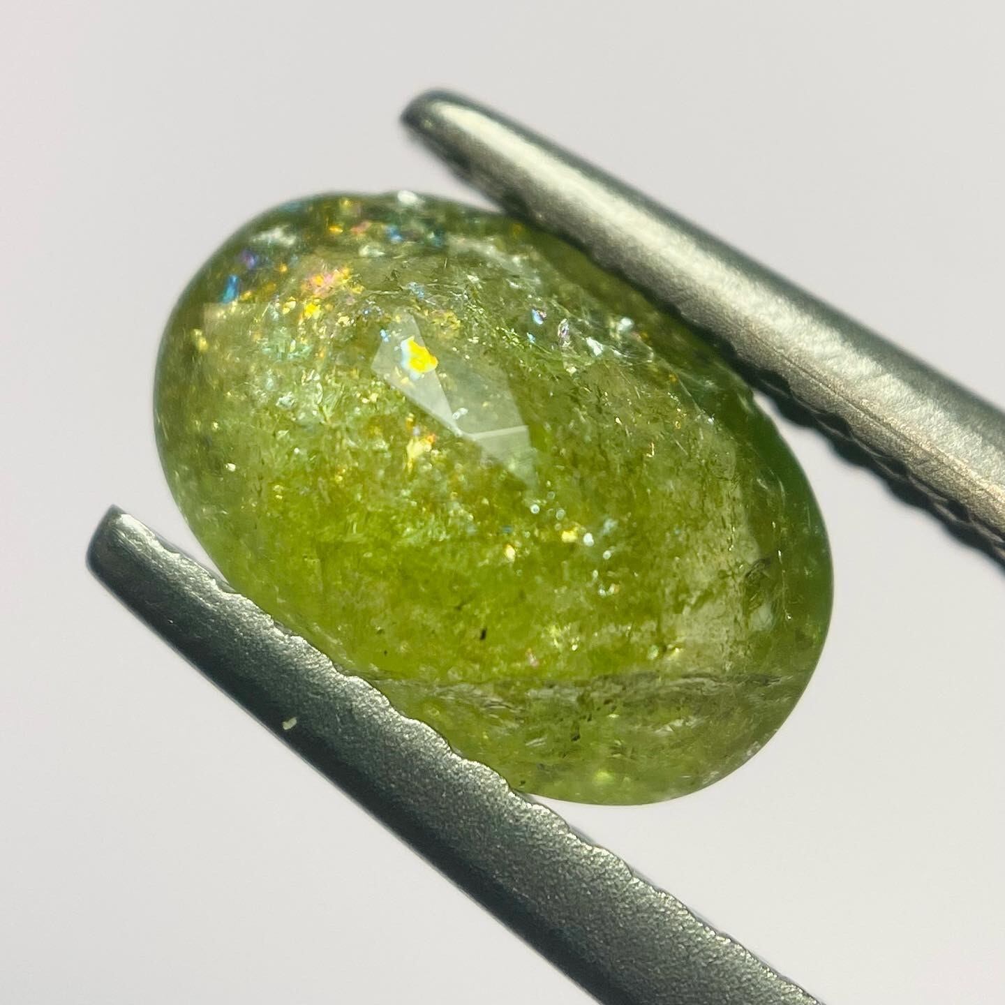 輝く虹 クロムトルマリン