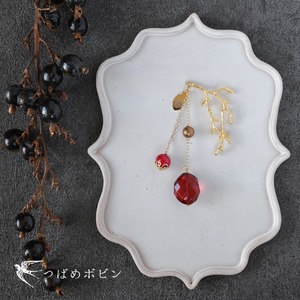 琥珀とパールの帯飾り《ルビーレッド》／K