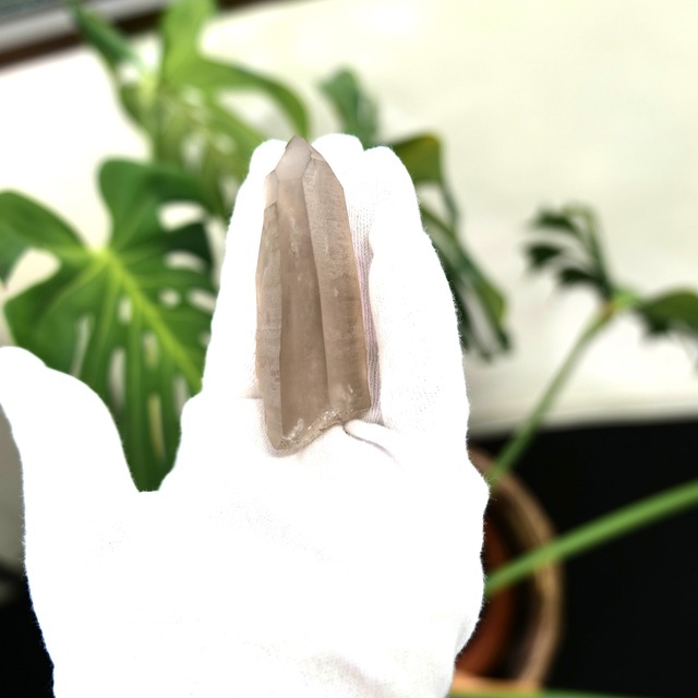 【豊かさへのヴィジョンを開き、望む未来を現実へと導く】ゴールデンヴィジョンクォーツ　ポイント　100　G13_2
