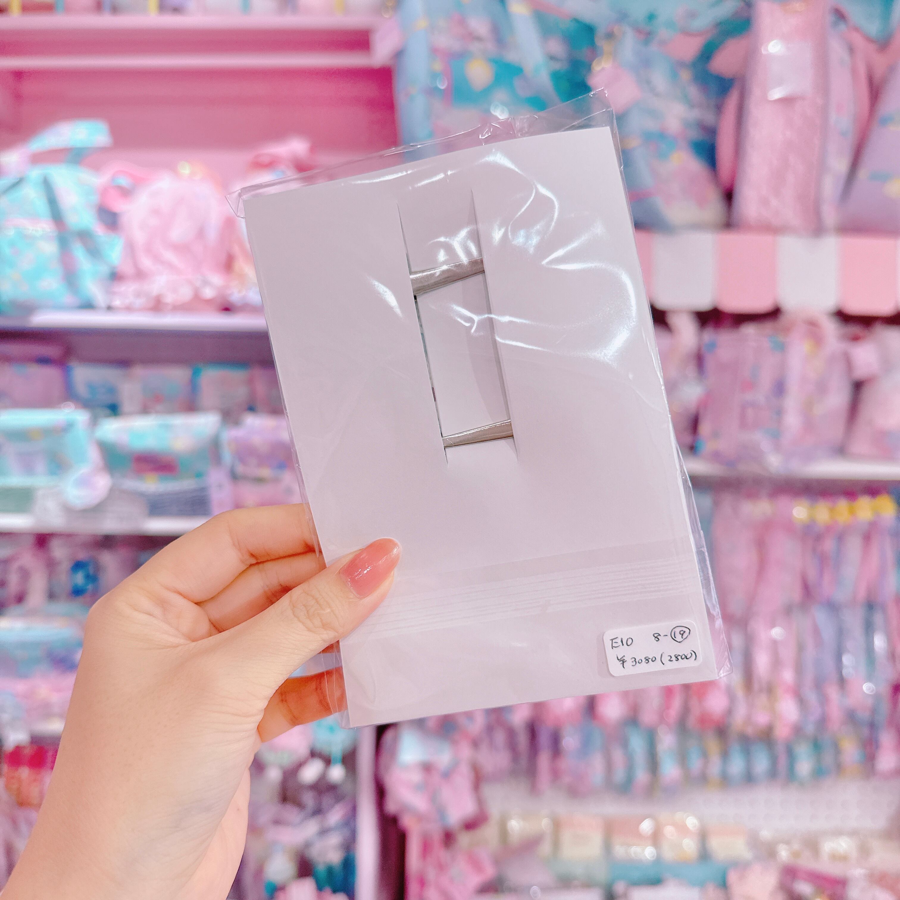 【E10】8-19ツインヘアクリップ